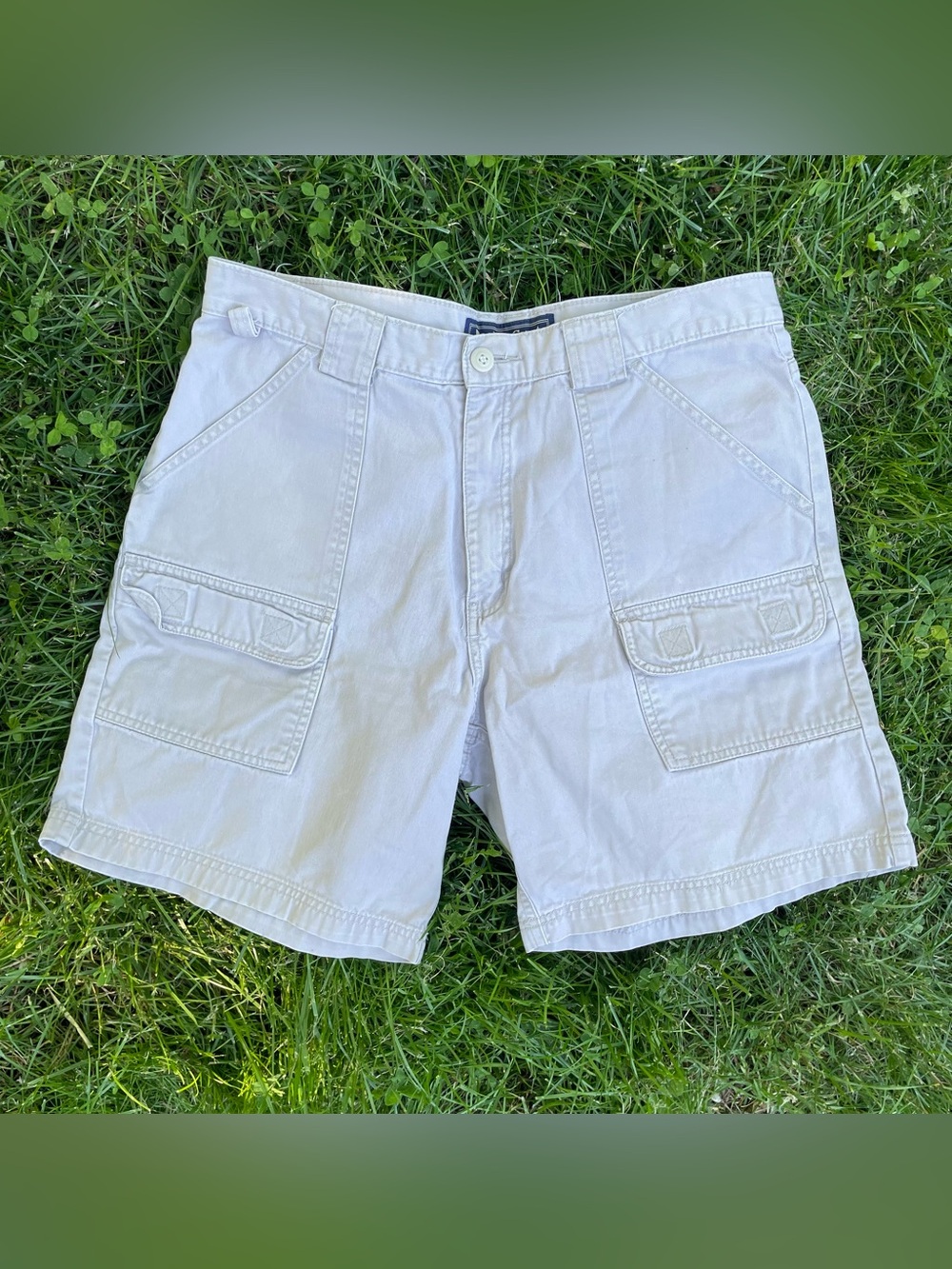 Vintage 90s Pacific Crest cream cargo short size 34